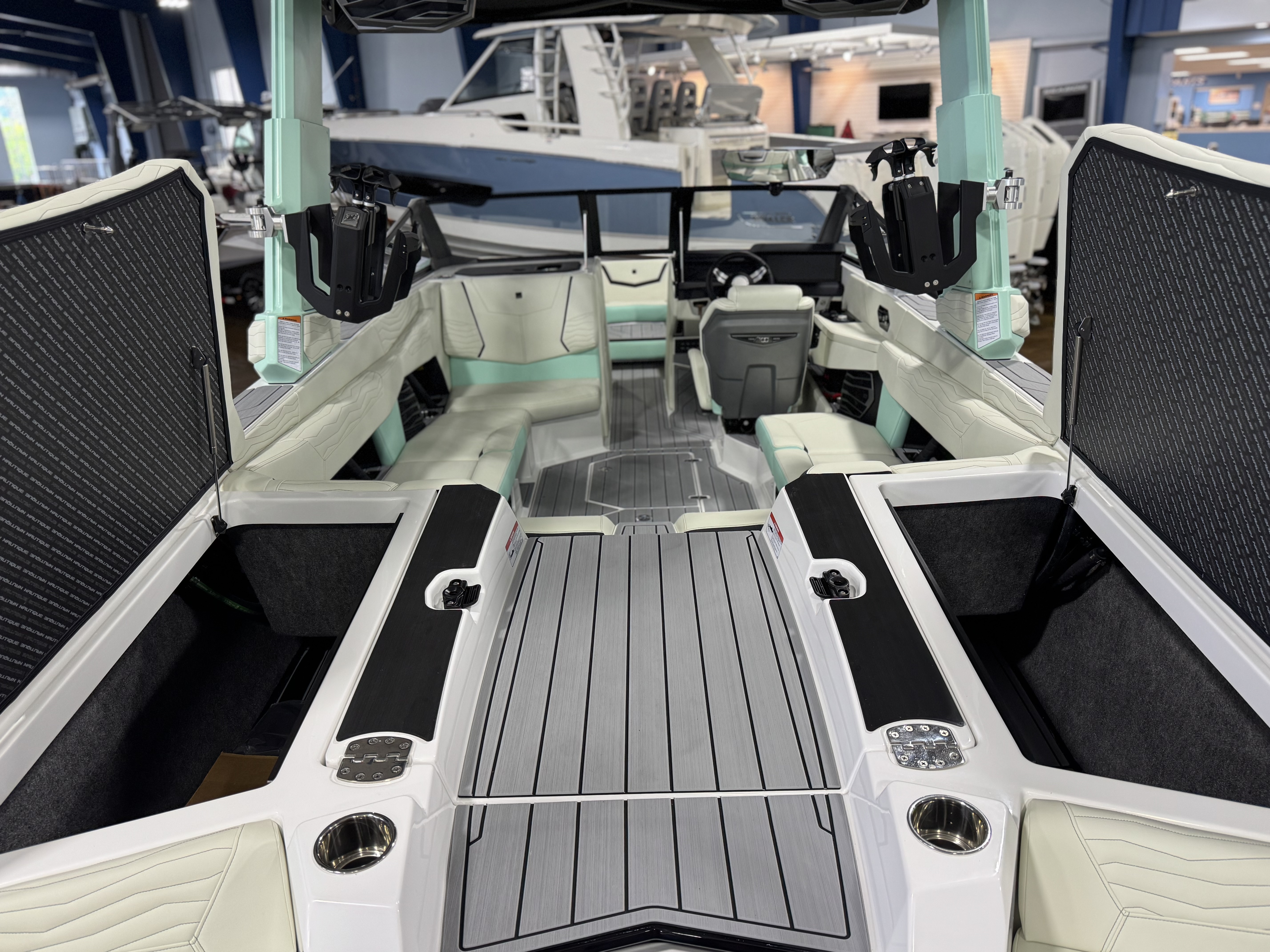 2025 Nautique G23 Super Air Icon